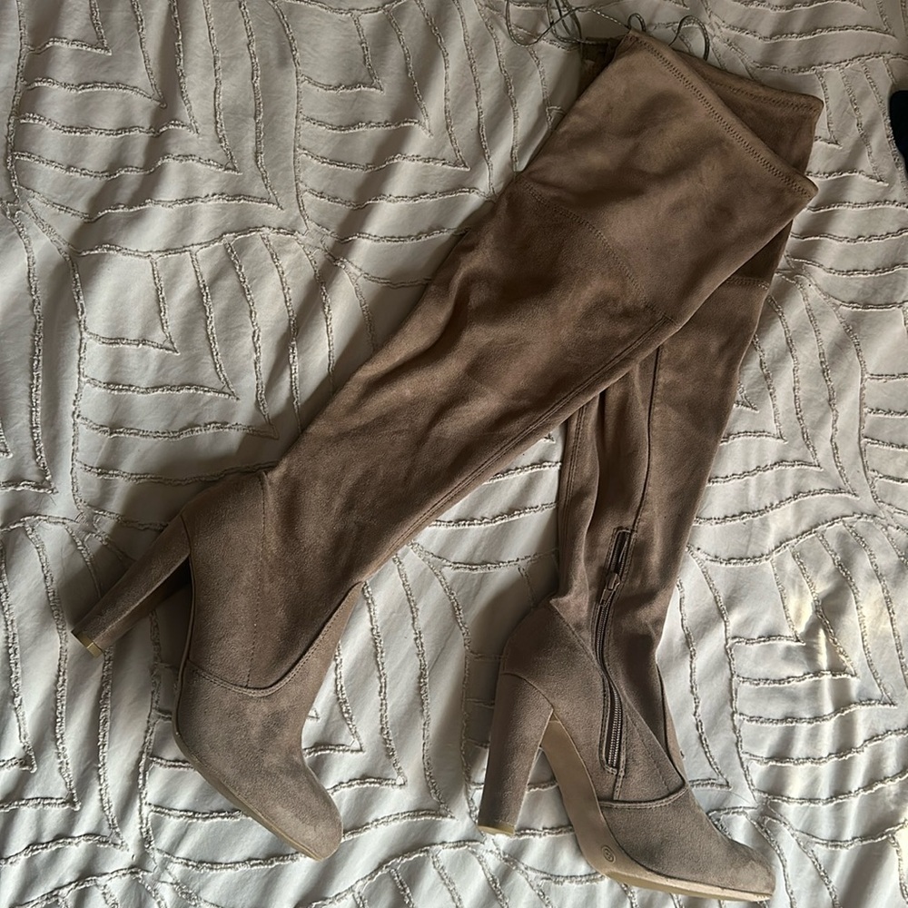 Thigh High Heeled Boots